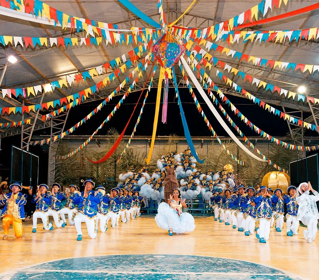 Espetáculo A Padroeira A Rainha do Brasil! 🙏🏾💙🧡🇧🇷